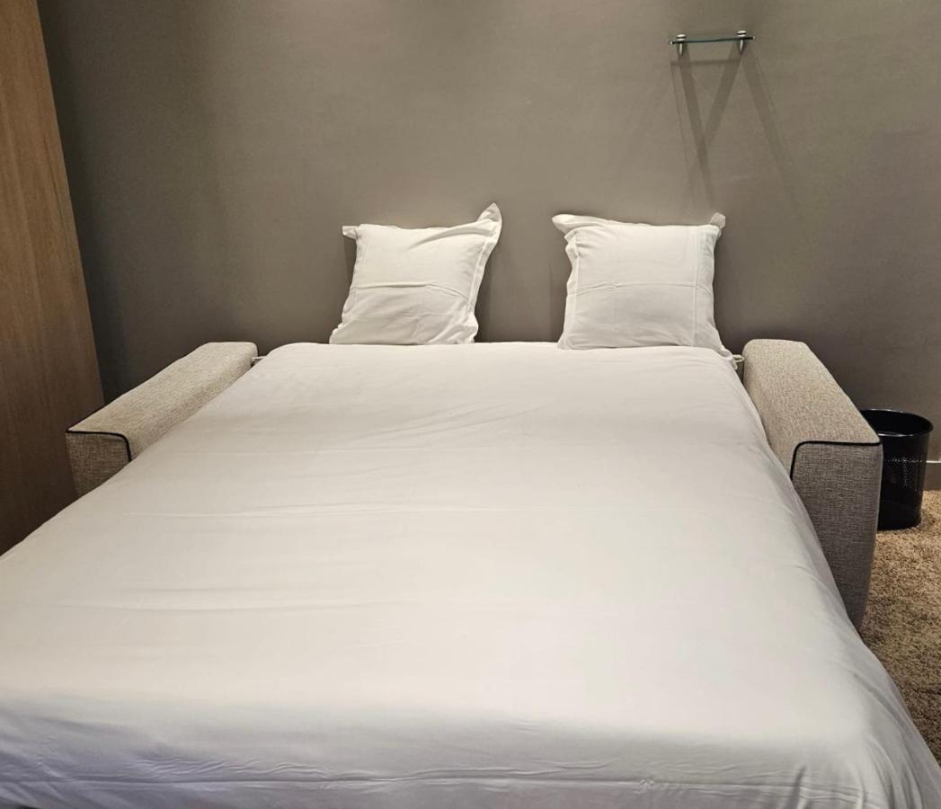 Hotel Apolonia Montmartre; Sure Collection By Western Parijs